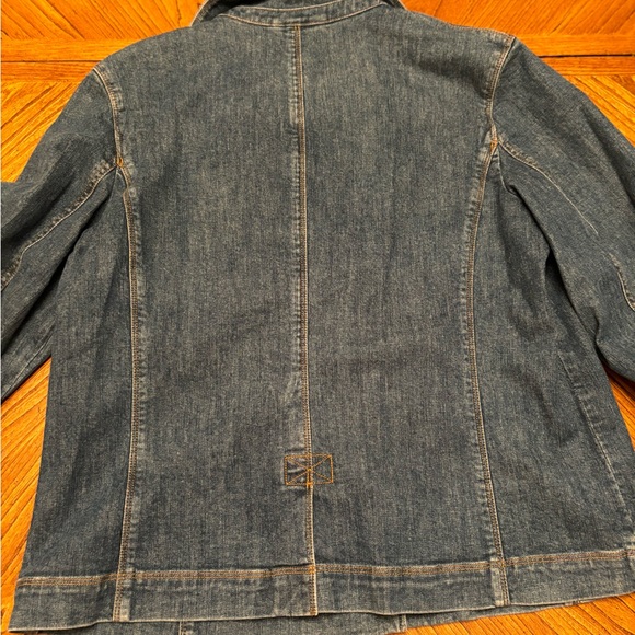 LL Bean LP Denim Jacket - Picture 3 of 6